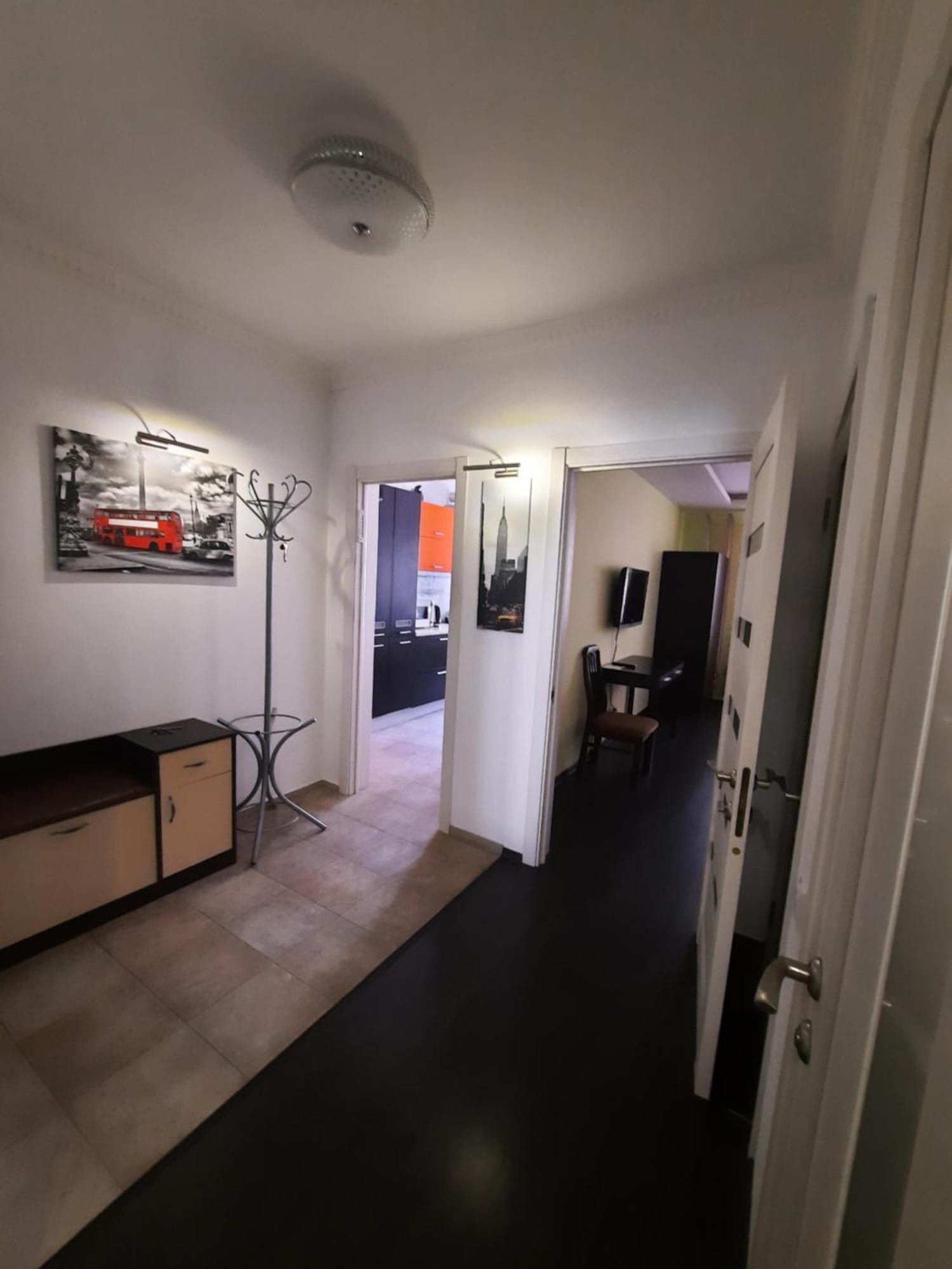 Шикарная 2К Квартира Центральный Парк Университет 70М Irpin Extérieur photo