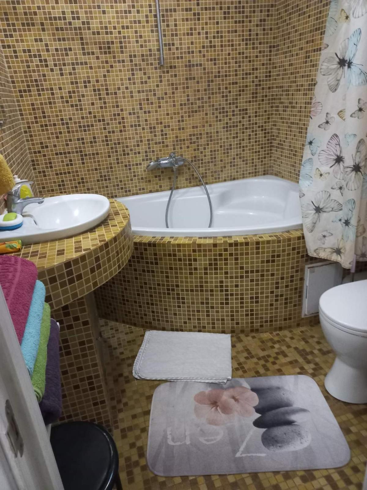 Шикарная 2К Квартира Центральный Парк Университет 70М Irpin Extérieur photo